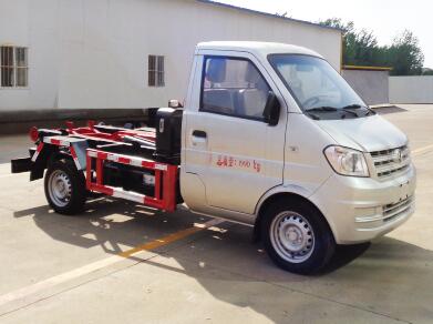 程力威牌CLW5020ZXXLS6車(chē)廂可卸式垃圾車(chē)