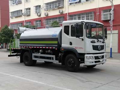 程力威牌CLW5161TDYE6多功能抑塵車(chē)