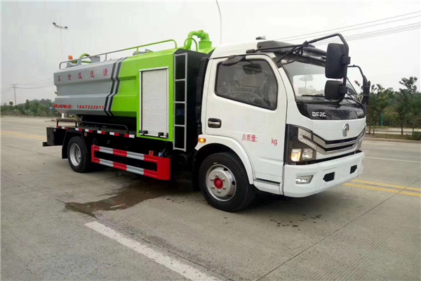 開清洗吸污車，做卑微打工人，做自己人生的奮斗者