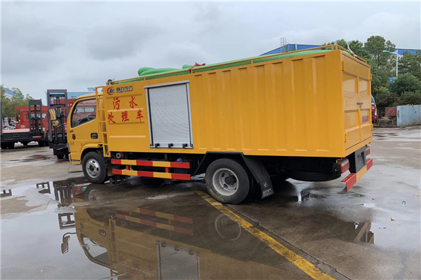 十年磨一劍程力吸糞吸污車突破傳統(tǒng)，全新升級吸污凈化車盡顯神通
