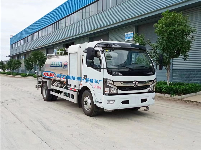 每天一款財(cái)富車型推薦：純電動(dòng)?xùn)|風(fēng)凱普特灑水車將會(huì)向更大里程，更大載重，更智能的方向發(fā)展