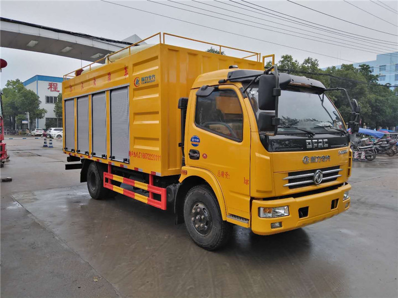  東風(fēng)多利卡污水凈化處理車具有雙重功能，作業(yè)安全程度高