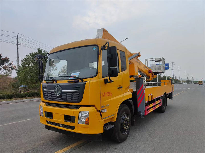 東風(fēng)天錦32米高空作業(yè)車(chē)