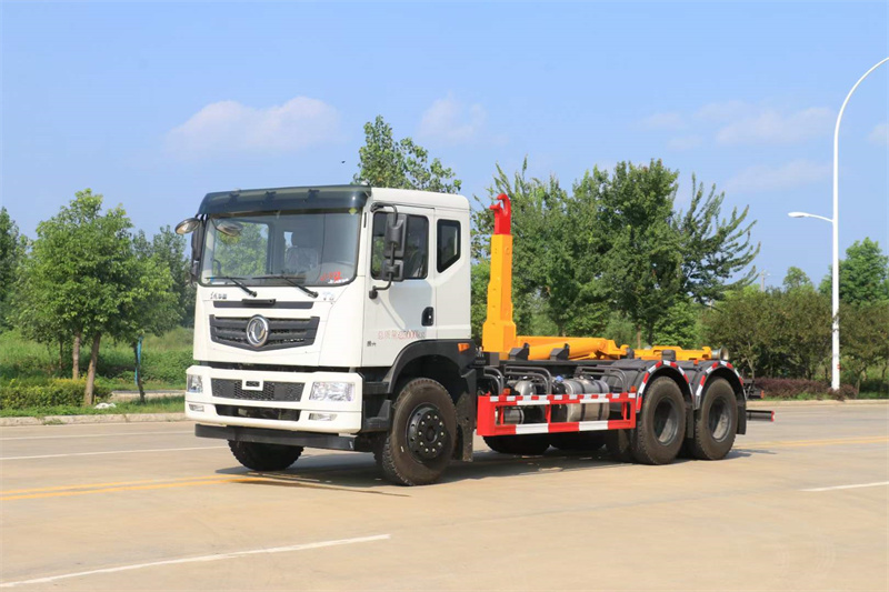 東風(fēng)后雙橋18立方車(chē)廂可卸式垃圾車(chē)