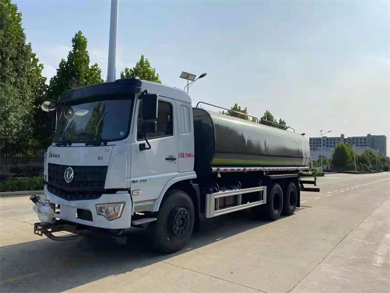 國(guó)六東風(fēng)專(zhuān)底D3后雙橋23立方米灑水車(chē)