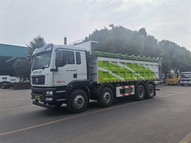 重汽汕德卡前四后八自卸式垃圾車(chē)
