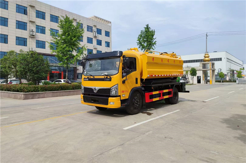 養(yǎng)殖場(chǎng)、社區(qū)清淤疏通污水車中的小霸王來了