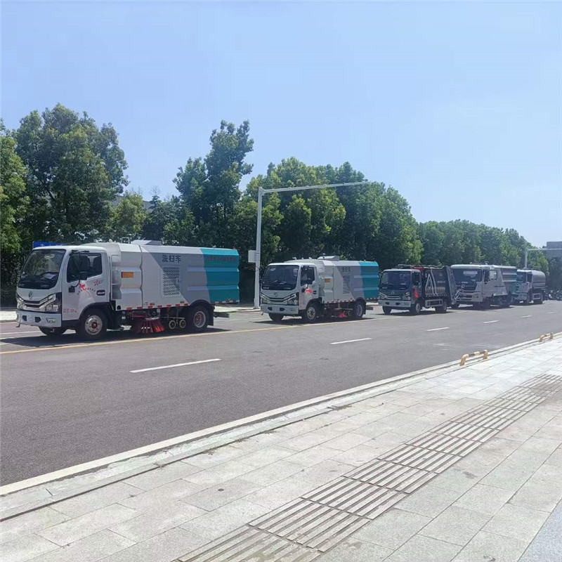 喜訊程力環(huán)衛(wèi)車(chē)廠家升級(jí)包上北京牌照戶