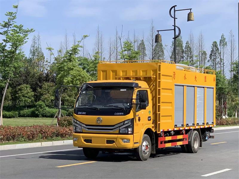 程力汽車(chē)污水處理車(chē)